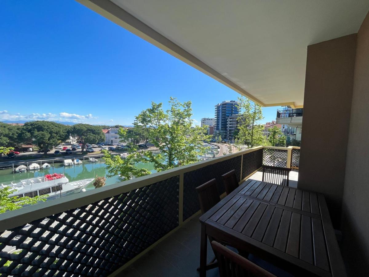 Scaramuzza 7 Apartment Grado Bagian luar foto